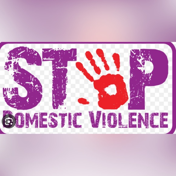 Meet your Posher, Tina - Picture 2 of 2